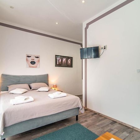 Giovanna Boutique Rooms & Pool Pula Exterior foto