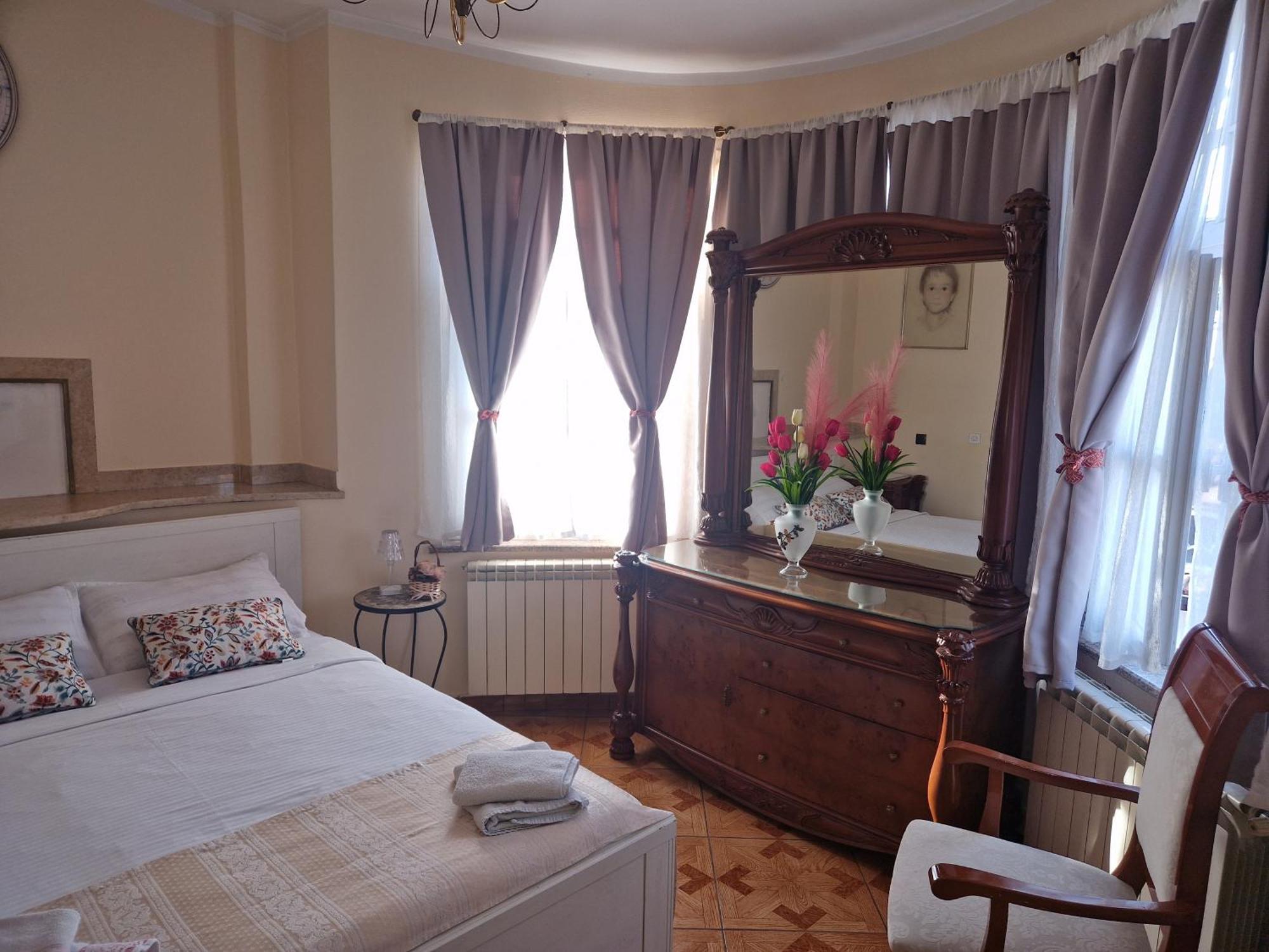 Giovanna Boutique Rooms & Pool Pula Exterior foto